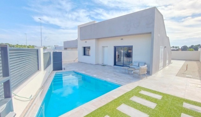 Villa - Nybyggnation - Pilar de La Horadada - RS-5979