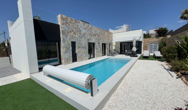 Villa - Resale - Algorfa - La Finca golf