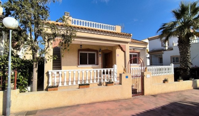 Villa - Resale - Algorfa - VA-8505