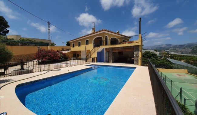 Villa - Resale - Callosa d'en Sarria - Callosa d'en Sarria Centro