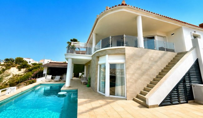 Villa - Resale - Ciudad Quesada/Rojales - AH-4669