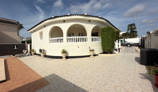 Villa - Resale - Ciudad Quesada/Rojales - Ciudad Quesada