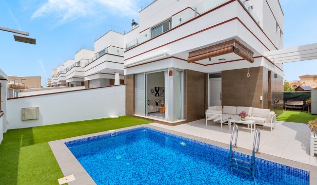 Villa - Resale - Ciudad Quesada/Rojales - LE-6092