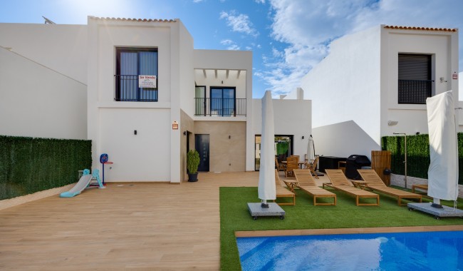 Villa - Resale - Ciudad Quesada/Rojales - ME-2389
