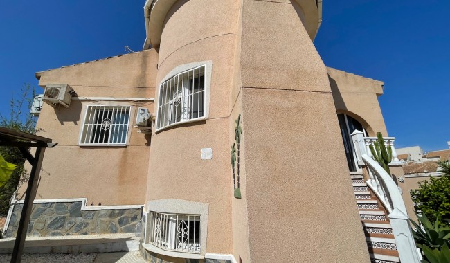 Villa - Resale - Ciudad Quesada/Rojales - MR-4773