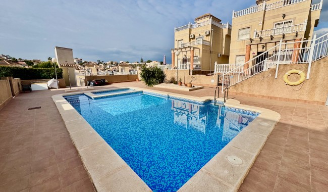 Villa - Resale - Ciudad Quesada/Rojales - MR-7355