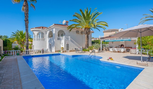 Villa - Resale - Ciudad Quesada/Rojales - MR-9645