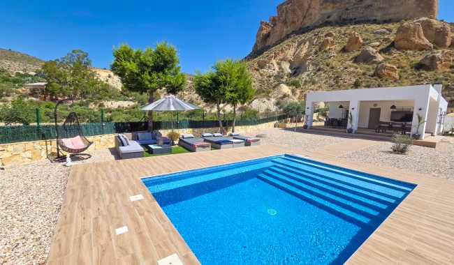 Villa - Resale - Crevillente - Crevillente