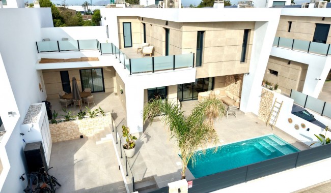 Villa - Resale - Dolores - Dolores