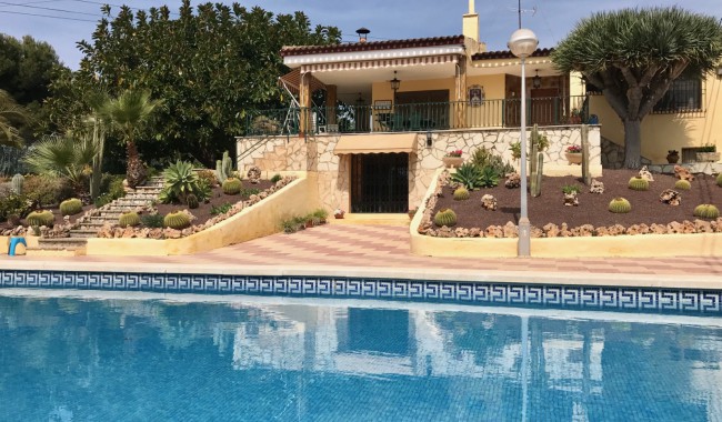 Villa - Resale - Elche - LE-4556