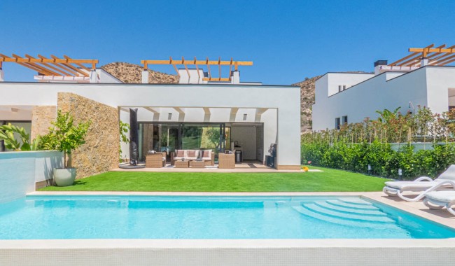 Villa - Resale - Font del Llop - Font del Llop