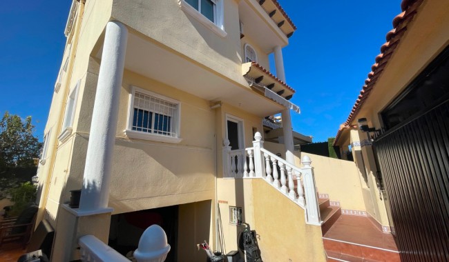 Villa - Resale - Guardamar - Guardamar del Segura Centro