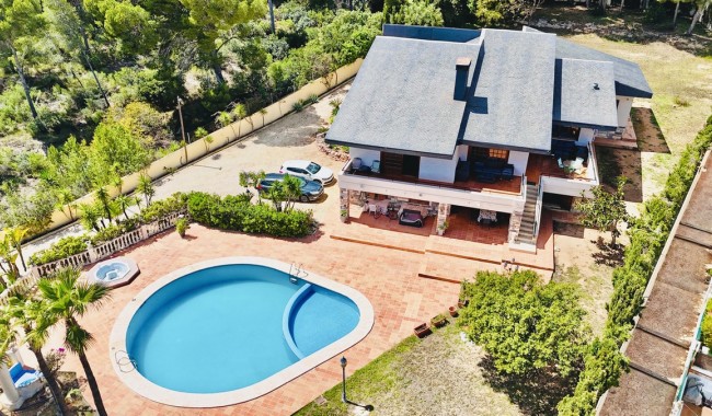 Villa - Resale - La Nucia - La Nucia Centro