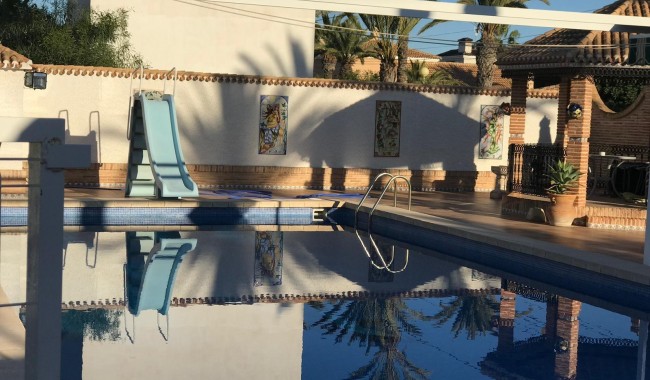 Villa - Resale - Orihuela - Cabo Roig