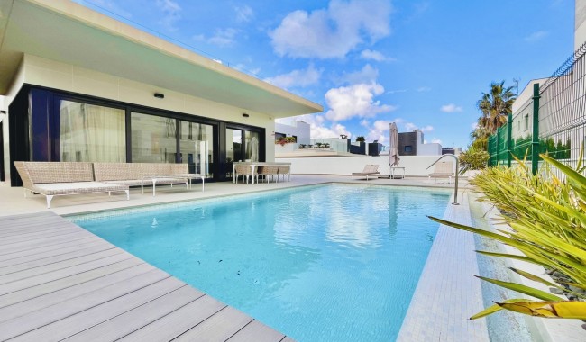 Villa - Resale - Orihuela Costa - Dehesa de Campoamor