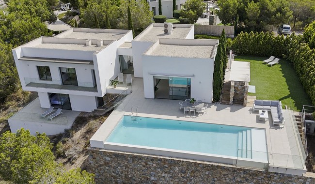Villa - Resale - Orihuela - Las Colinas Golf Resort