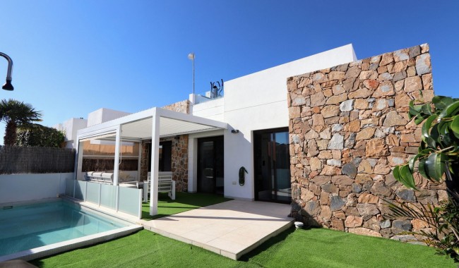 Villa - Resale - Orihuela - Lomas de Cabo Roig