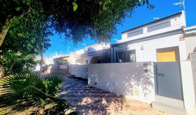 Villa - Resale - Orihuela - Mil Palmeras