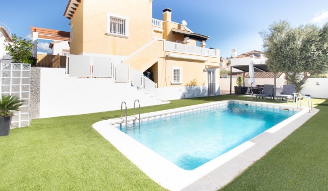 Villa - Resale - San Miguel de Salinas - Blue Lagoon - El Galan