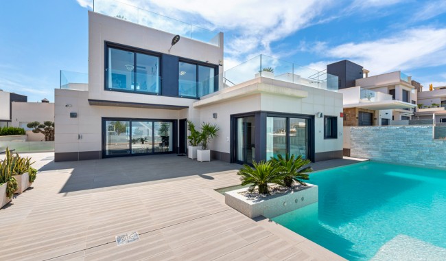 Villa - Resale - San Miguel de Salinas - LE-2113
