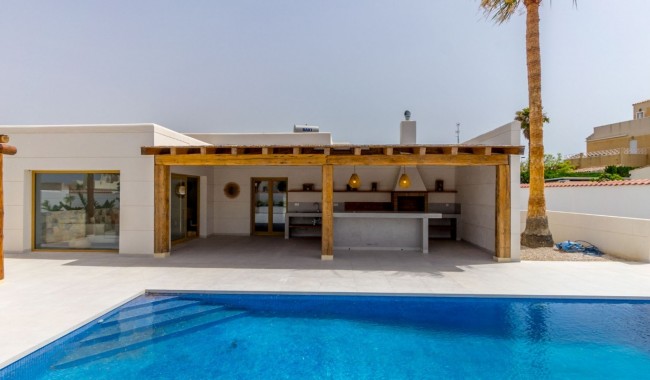 Villa - Resale - Torrevieja - Torreta Florida