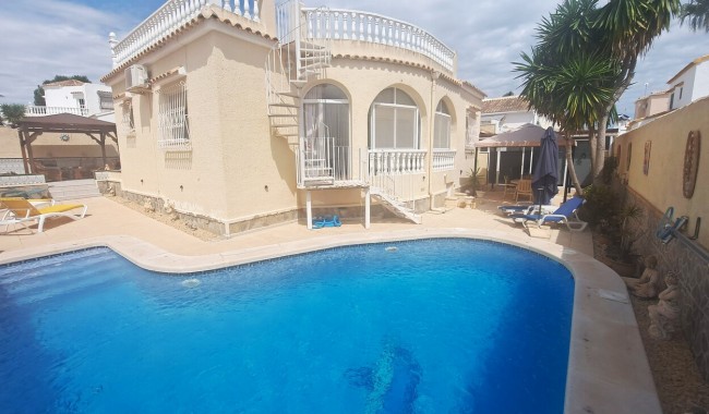 Villa - Resale - Villamartín - El Presidente