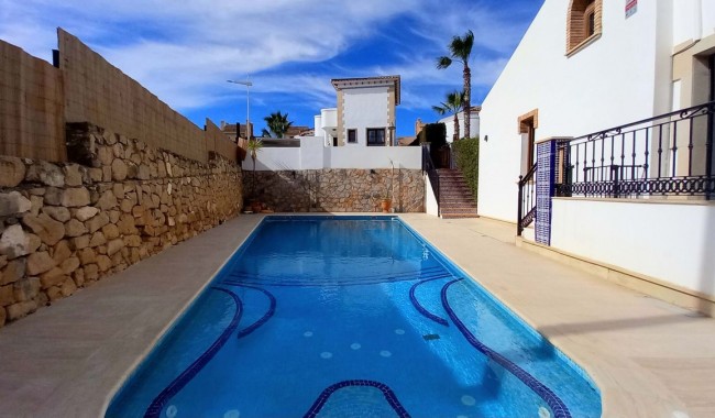 Villa - Segunda mano - Algorfa - RES-9220