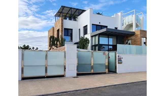 Villa - Segunda mano - Cabo Roig - Cabo Roig
