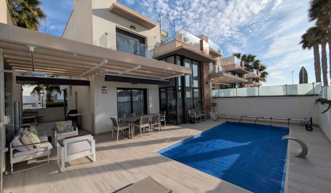 Villa - Segunda mano - Cabo Roig - Lomas de Cabo Roig