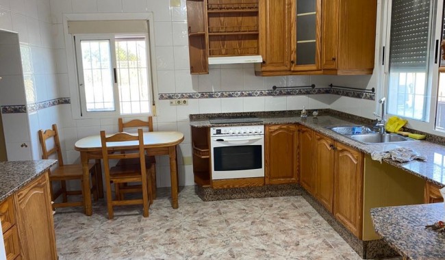 Villa - Segunda mano - Catral - LL-9445