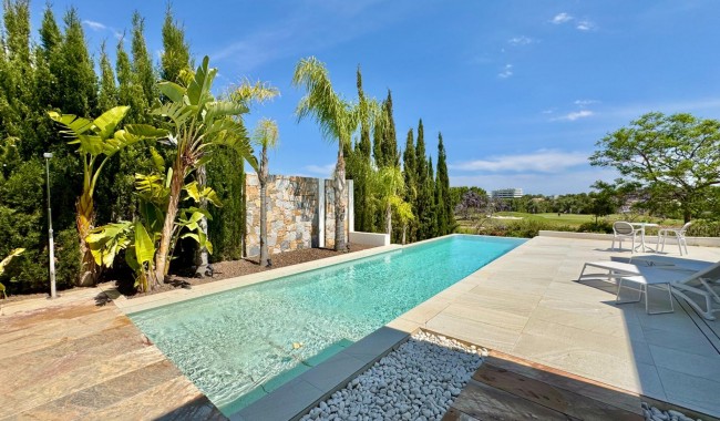Villa - Segunda mano - Orihuela - Las Colinas Golf Resort