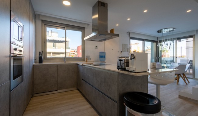 Villa - Segunda mano - Orihuela - Orihuela Centro