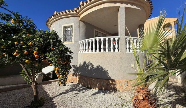 Villa - Segunda mano - Orihuela - Orihuela costa