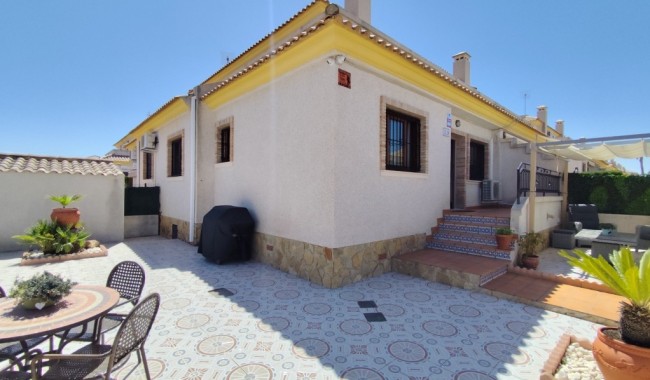 Villa - Segunda mano - Orihuela - Villamartín