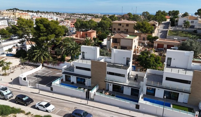 Villa - Segunda mano - Orihuela - Villamartín