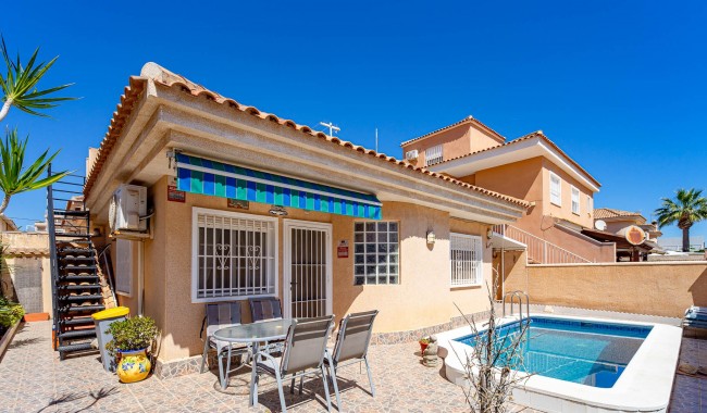 Villa - Segunda mano - Punta Prima - Punta Prima