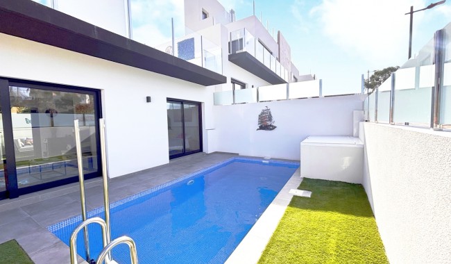 Villa - Segunda mano - Villamartín - Villamartín