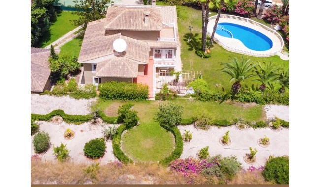 Villa - Segunda mano - Villamartín - Villamartín