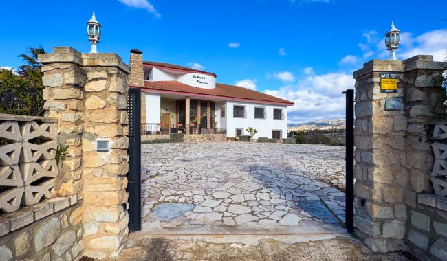 Willa - Sprzedaż - Elda - Elda Centro