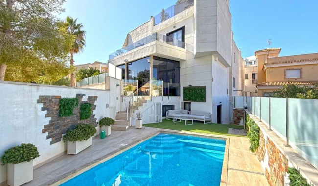 Willa - Sprzedaż - Orihuela costa - MO-7441