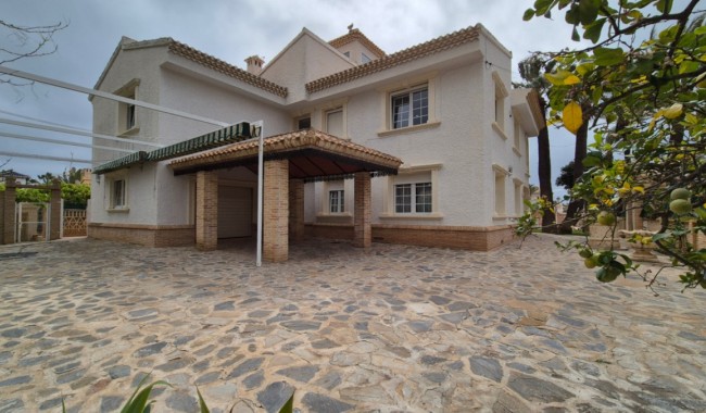 Willa - Sprzedaż - Orihuela - Orihuela Centro