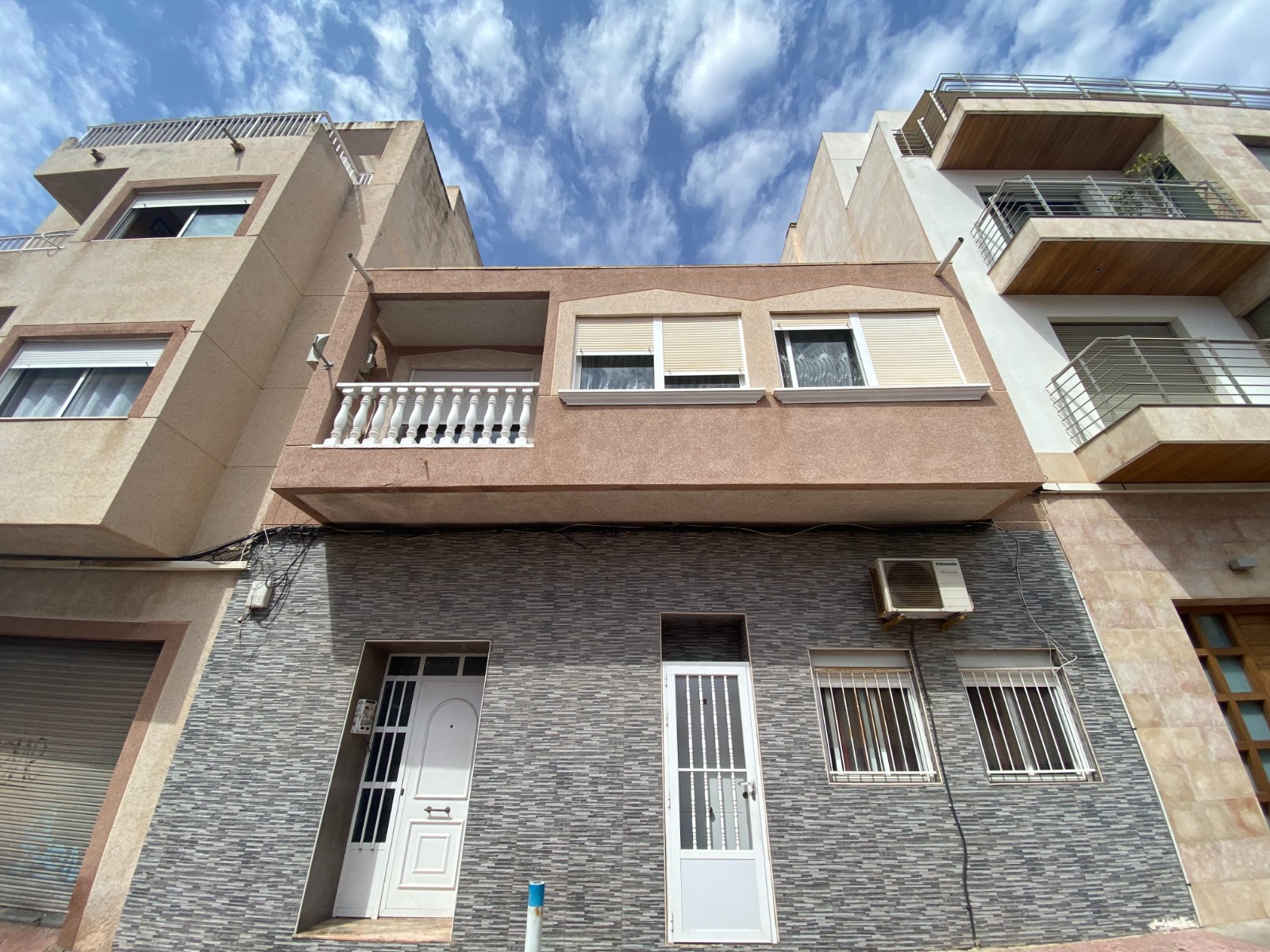 Property Image 1 Property Image 1