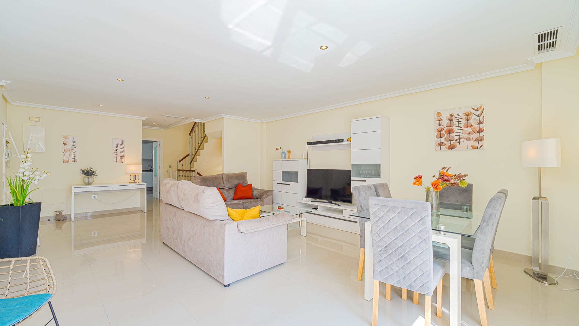 Villa en venta en El Campello zona Urb Els Banyets