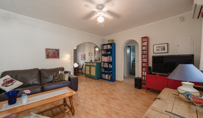 Resale - Apartment - Torrevieja - El Limonar