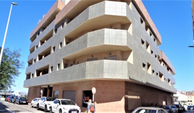 Lägenhet - Begagnad - Torrevieja - La Mata