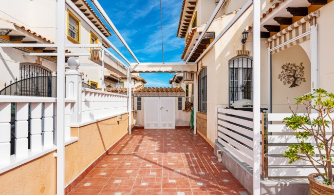 Sprzedaż - Dom Quatro - Orihuela costa - Lomas de Cabo Roig