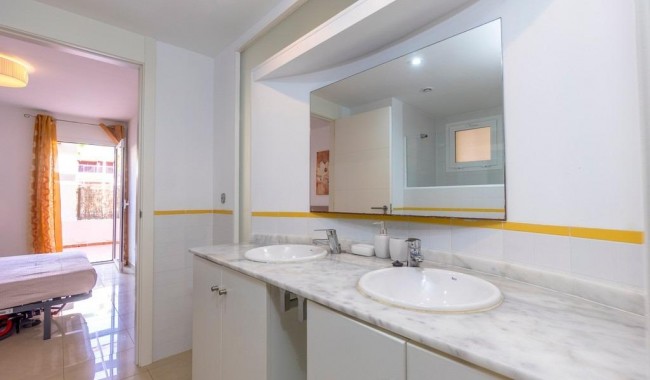 Resale - Apartment - Orihuela costa - Playa Flamenca