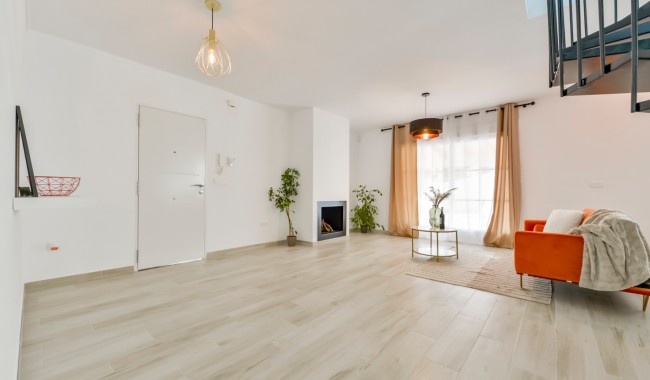 Begagnad - Vertikalt delad - Alfaz / Albir - Albir