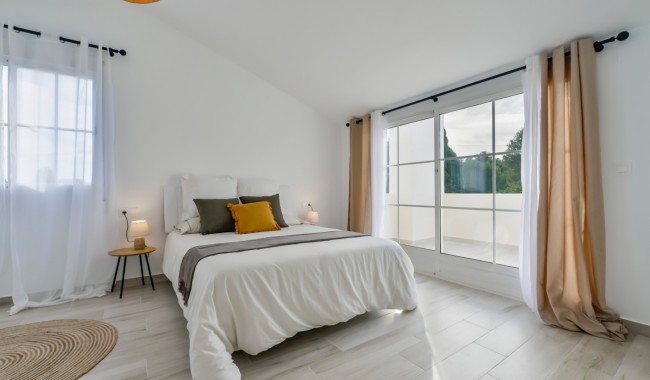 Begagnad - Vertikalt delad - Alfaz / Albir - Albir