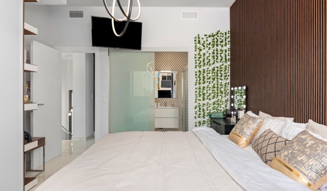 Begagnad - Villa - Orihuela Costa - Lomas de Cabo Roig